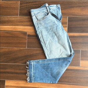 Risen jeans 2-toned Light Blue Frayed Hem Jeans